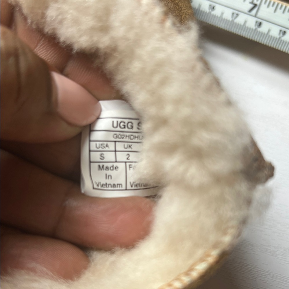 UGG Tan Suede Infant Booties b91 - Picture 6 of 6